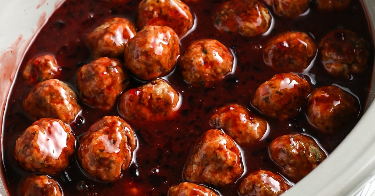Sweet & Spicy Grape Jelly Meatballs: Easy Recipe & Smart Swaps